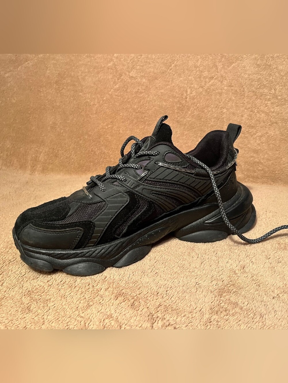 Men's All-Black Chunky Lace-Up Sneakers